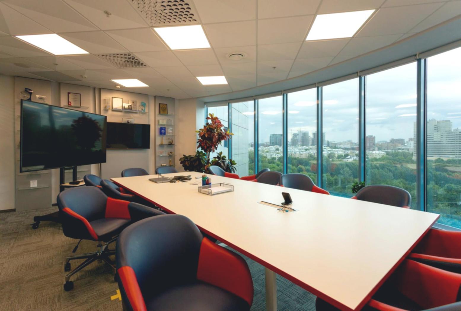 Notificări inteligente pentru bugete și obiective